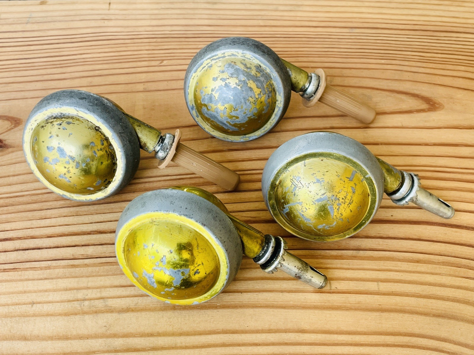 Lot 4 Vintage Shepherd Industrial Globe Balls Brass Caster Wheels Furniture 2.5”