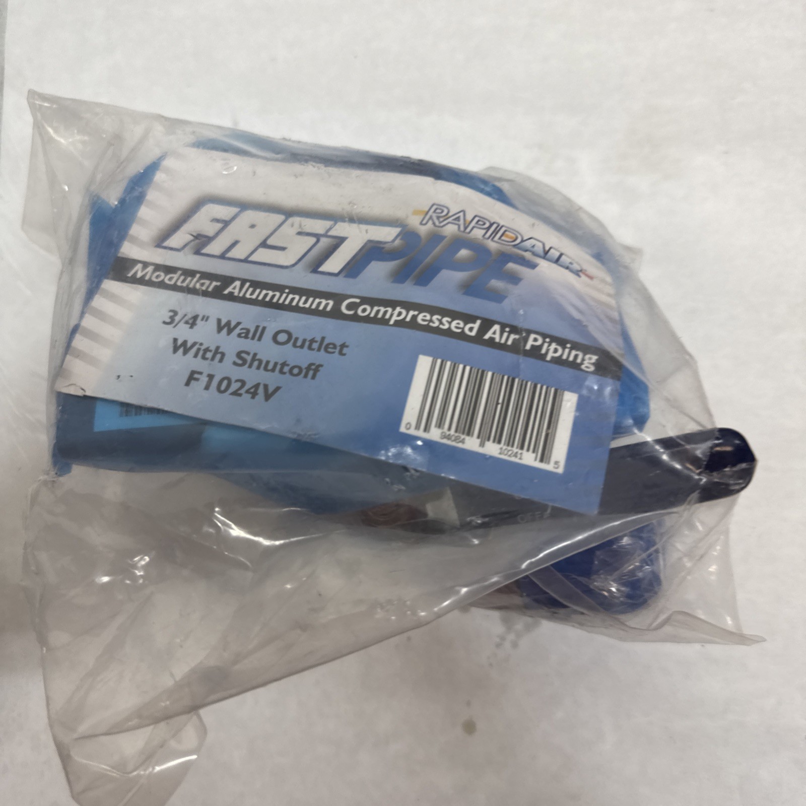 3/4" FASTPIPE WALL OUTLET BY (4) 1/2" FEMALE NPT PORTS WITH SHUTOFF VALVE F1024V