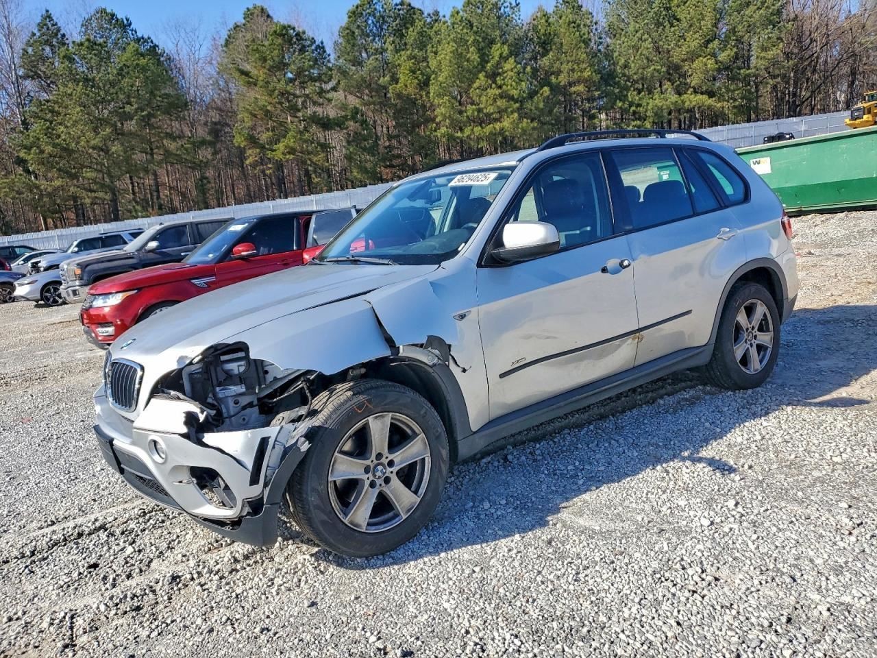 X5        2013 Glove Box 4999728