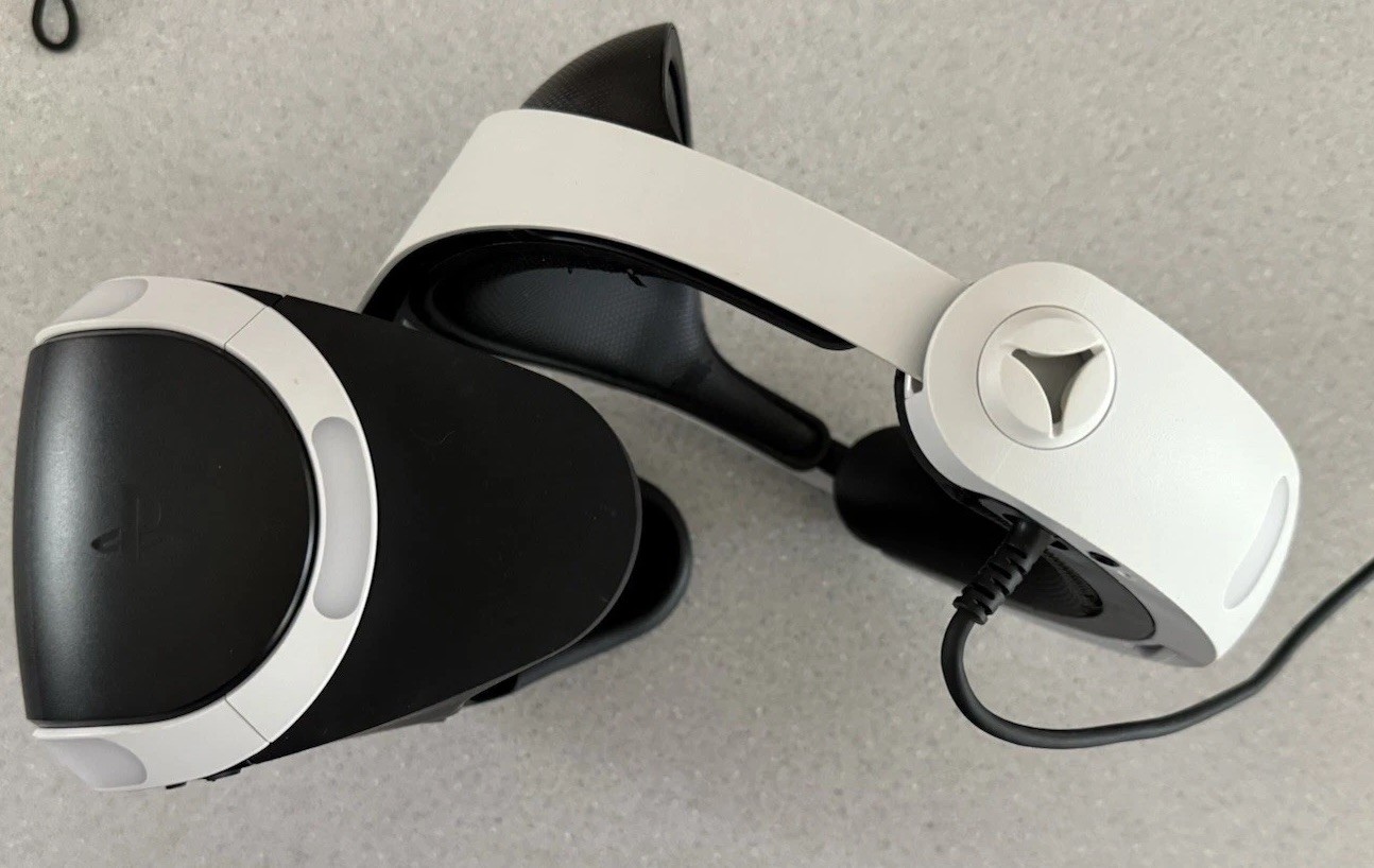 Sony Playstation VR Headset - White (read Description)