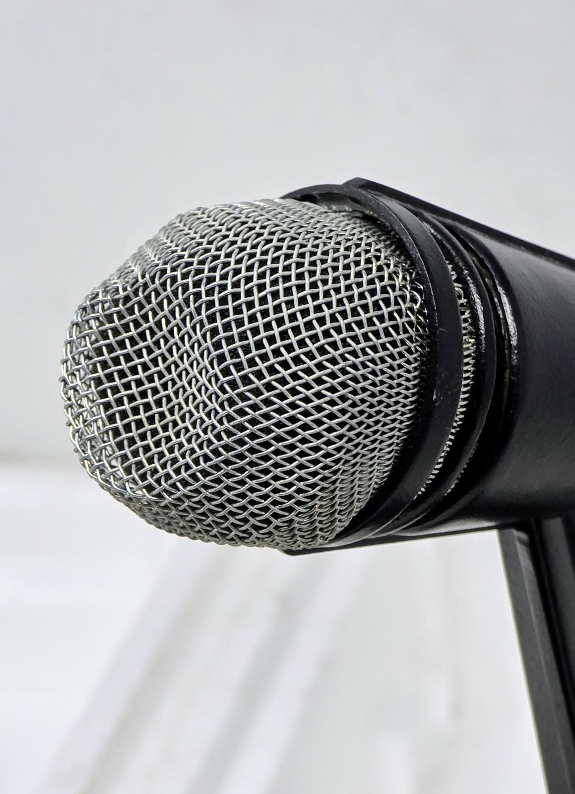 AT Products A31 Dynamic Desk Microphone