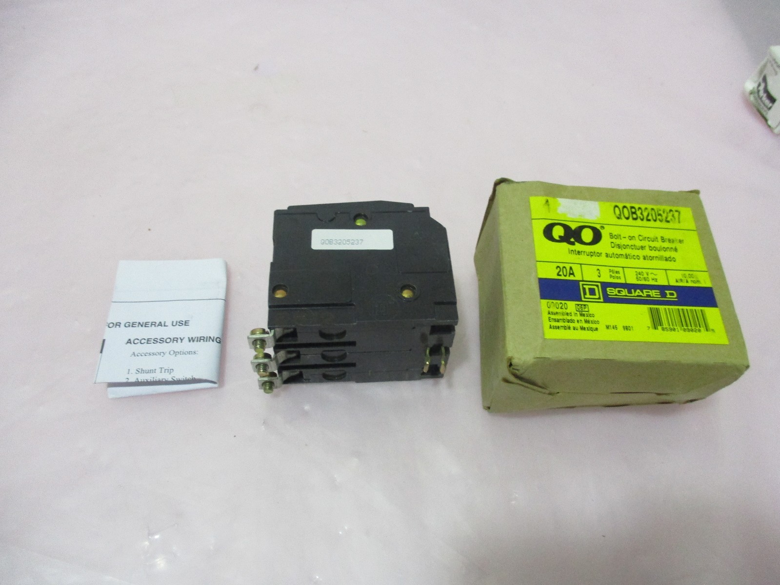 Square D Q0B3205237 Circuit Breaker, 20A, 3 Pole, 240V, 50/60 Hz, AMAT, 420837