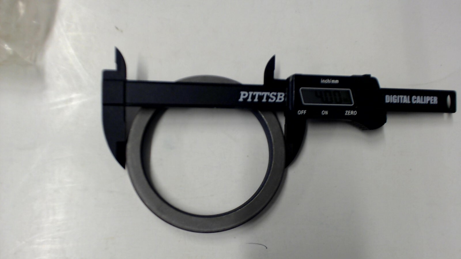 Mack 446GC310P2 Seal