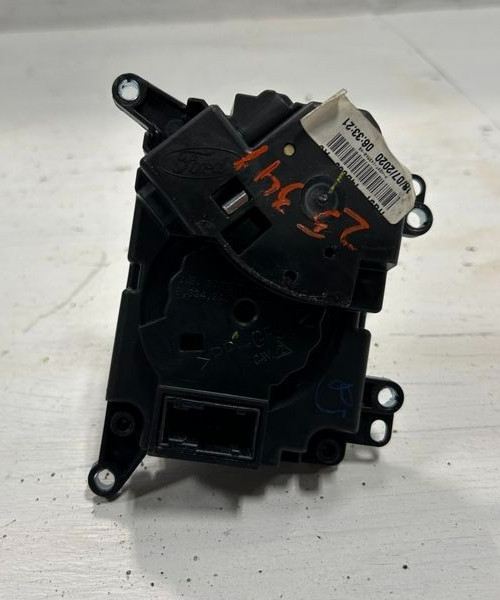 2017-2020 Ford Fusion Automatic Shifter Assembly OEM
