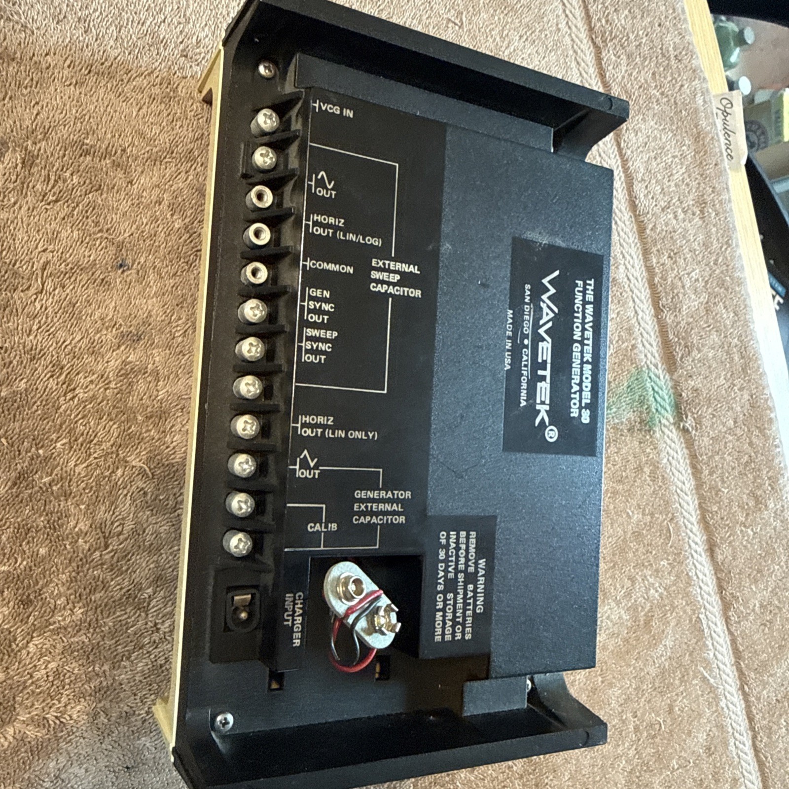 READ Wavetek Model 30 frequency signal Function Generator 20 Hz-200 kHz Portable