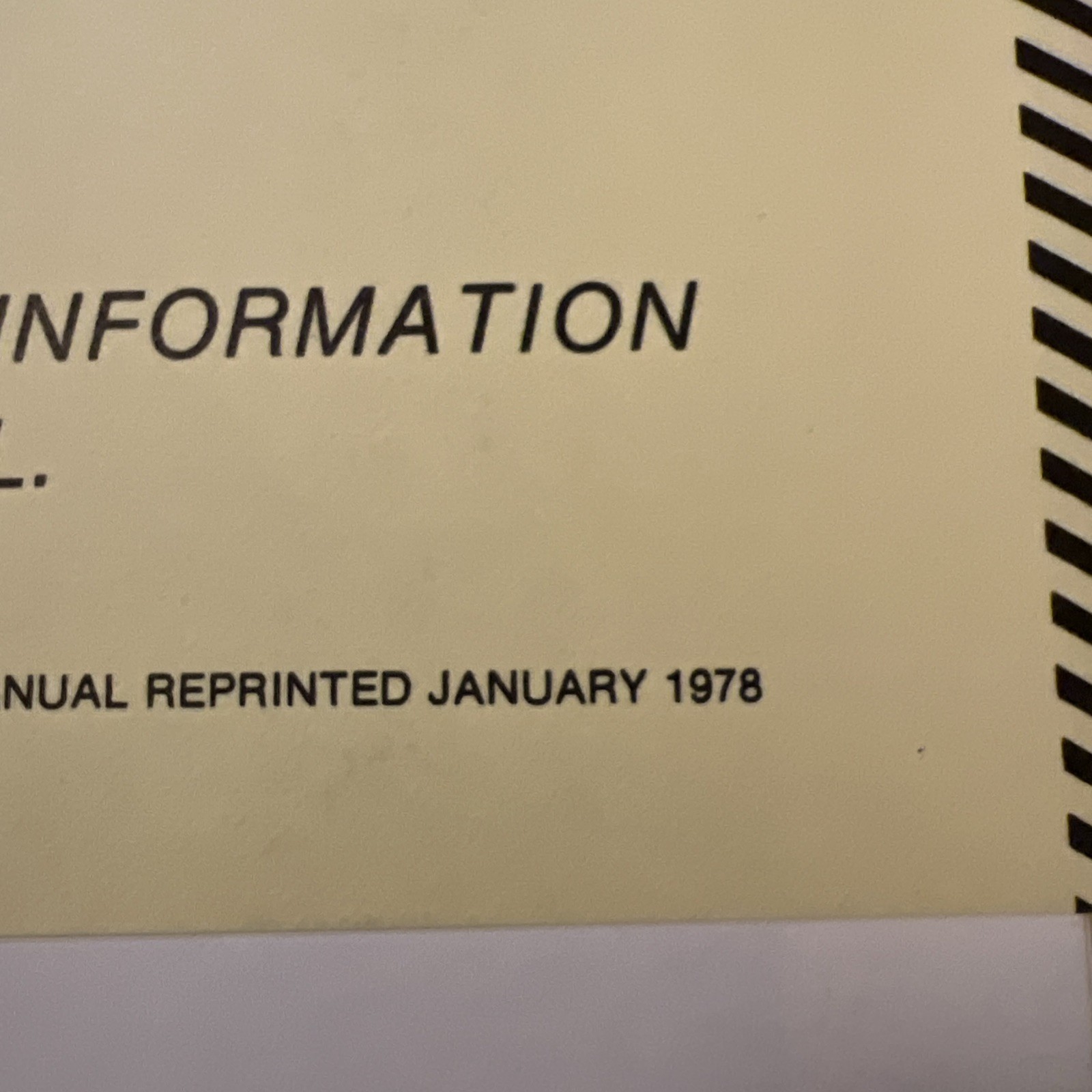 Tektronix 5A48 Dual Trace Amplifier Instruction Manual 1978