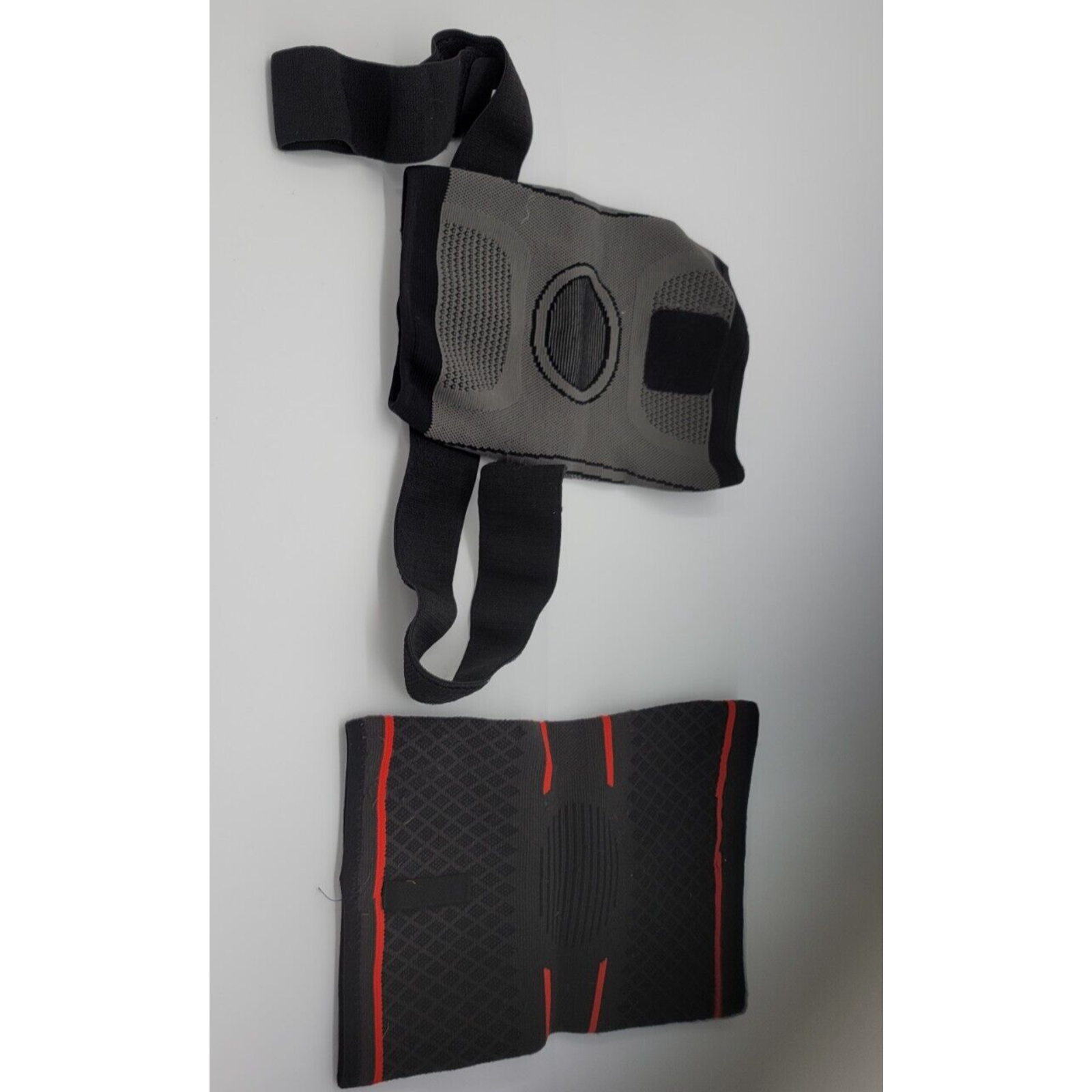 2 Athletic plus knee pads Supports Training