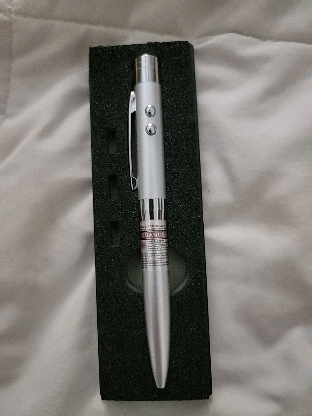 red laser pointer pen, Flashlight