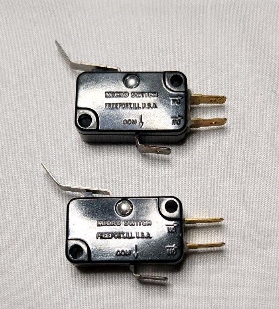 HONEY WELL MICRO SWITCH  V3L-104-D8 Set Of 2