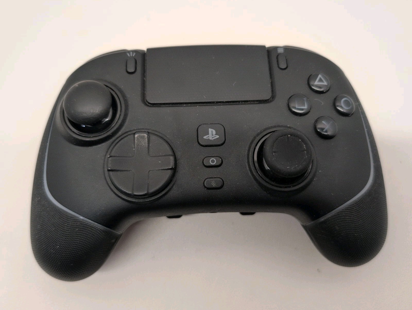Razer Wolverine V2 Pro Wireless Gaming Controller Only for PS5 Black - No dongle