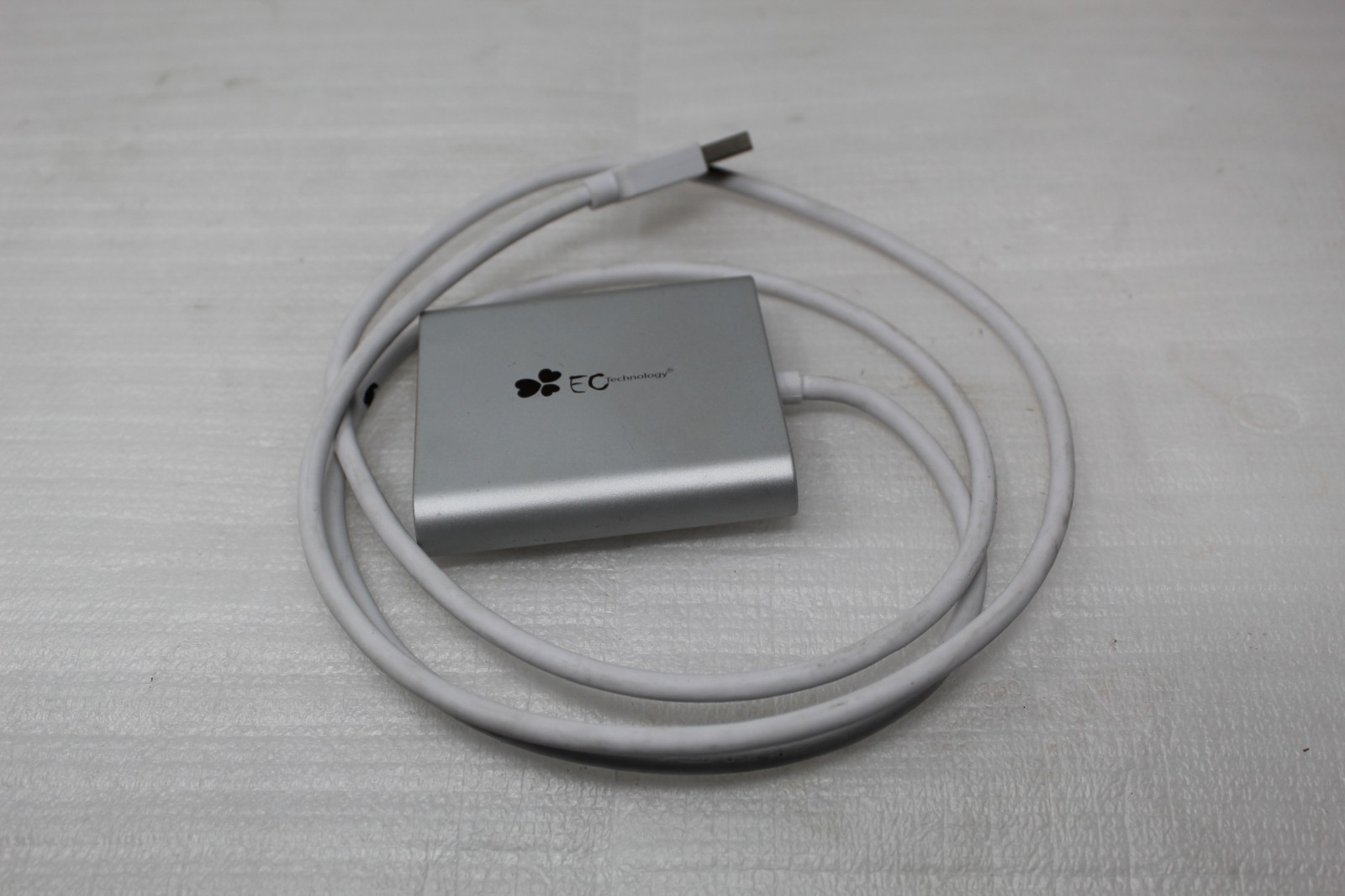 EC Technology SD Card Reader Aluminum Superspeed USB 3.0 Multi-In-1 Card Reader