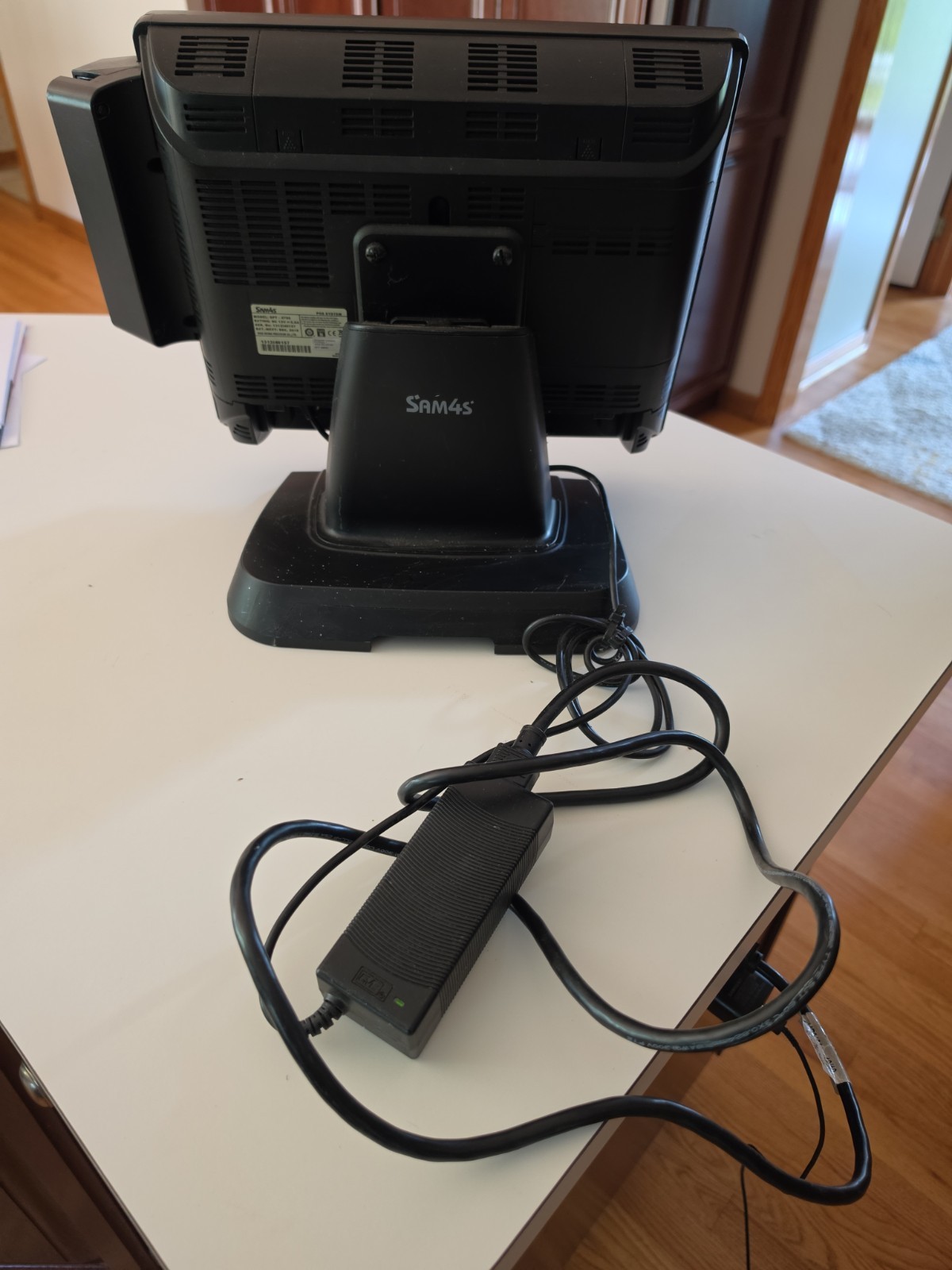 SAM4S SPT-4700 POS PosReady 7 Touchscreen - Powers On - AS-IS Untested