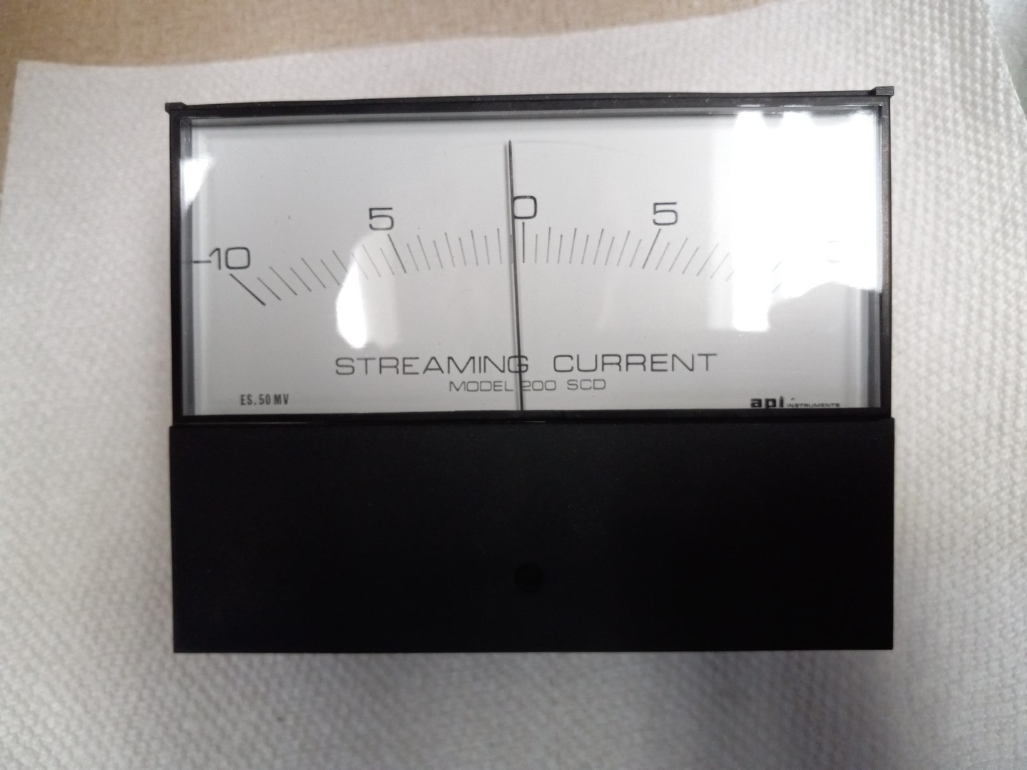 API 451212-01-00 AL-3700-0100 Analog Panel Meter