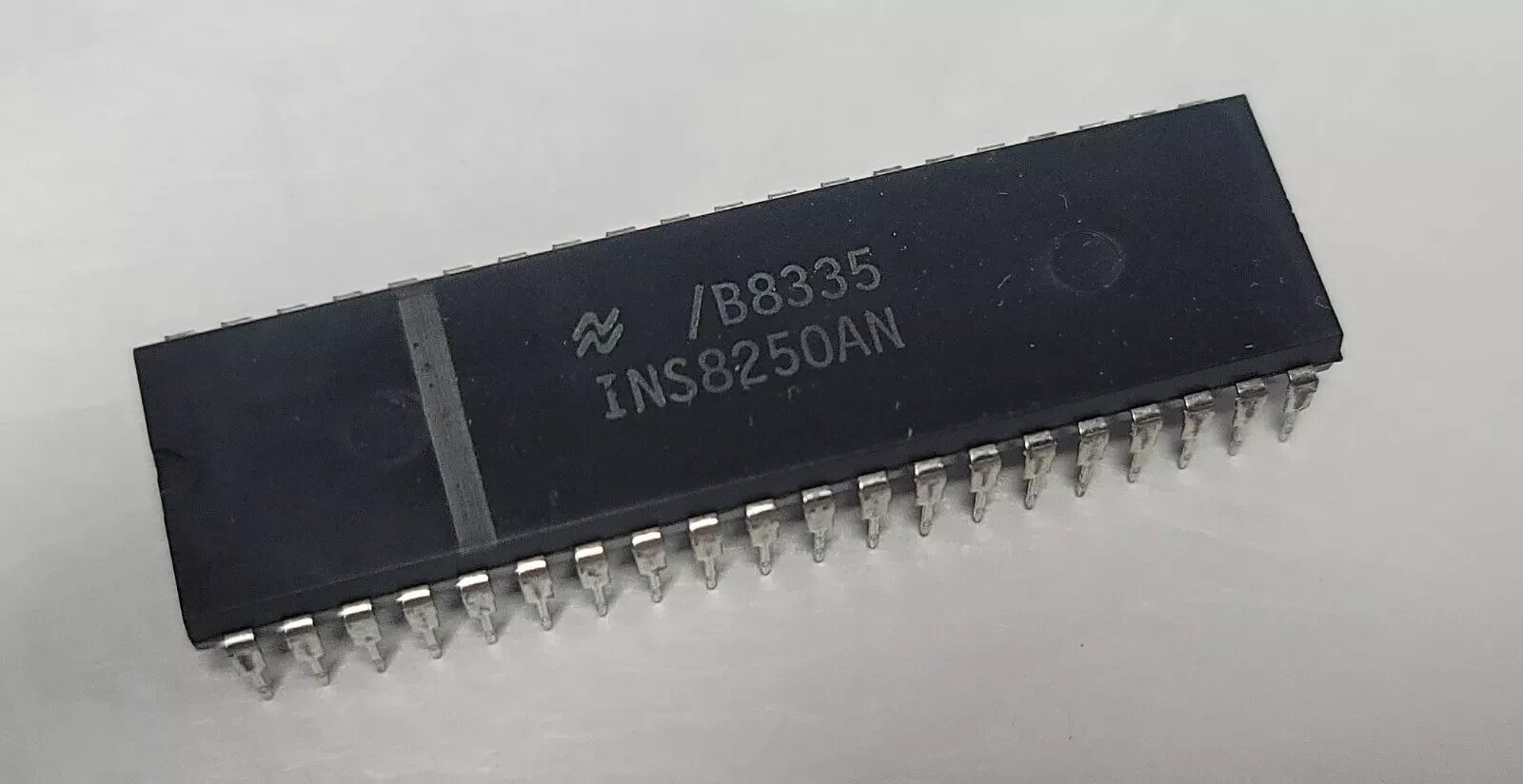 INS8250AN - UART, Serial I/O Controller, NMOS, PDIP40, 8088- based microcomputer