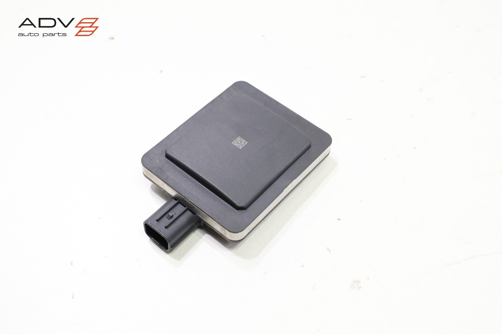 2025 TOYOTA CAMRY REAR RIGHT SIDE BLIND SPOT RADAR SENSOR MODULE OEM