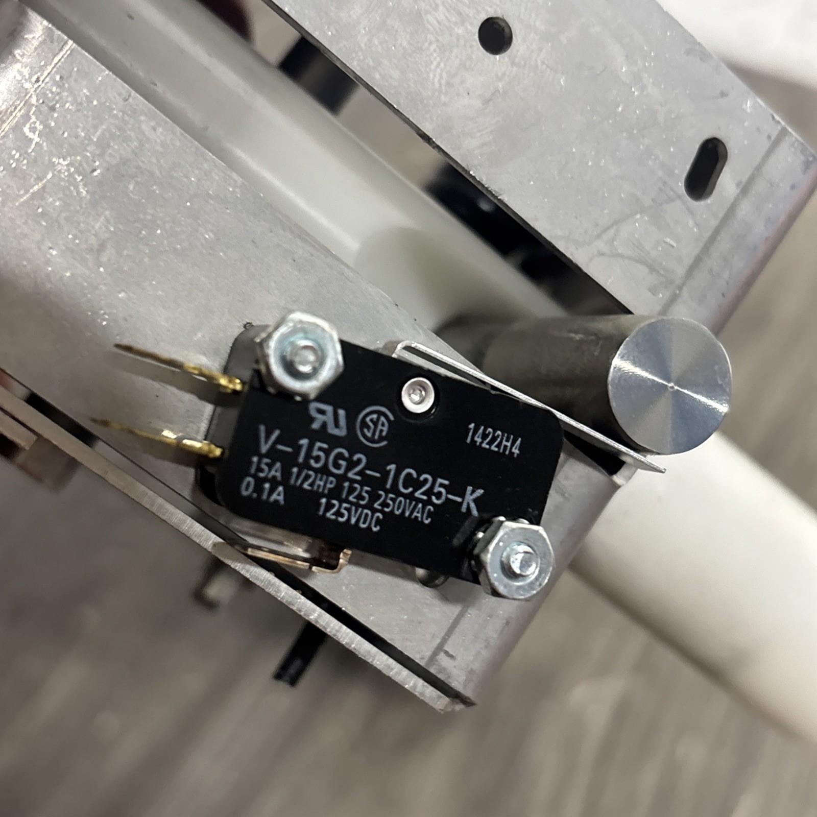 STOELTING Spigot Assembly 2 Switch Right Spigot #F3