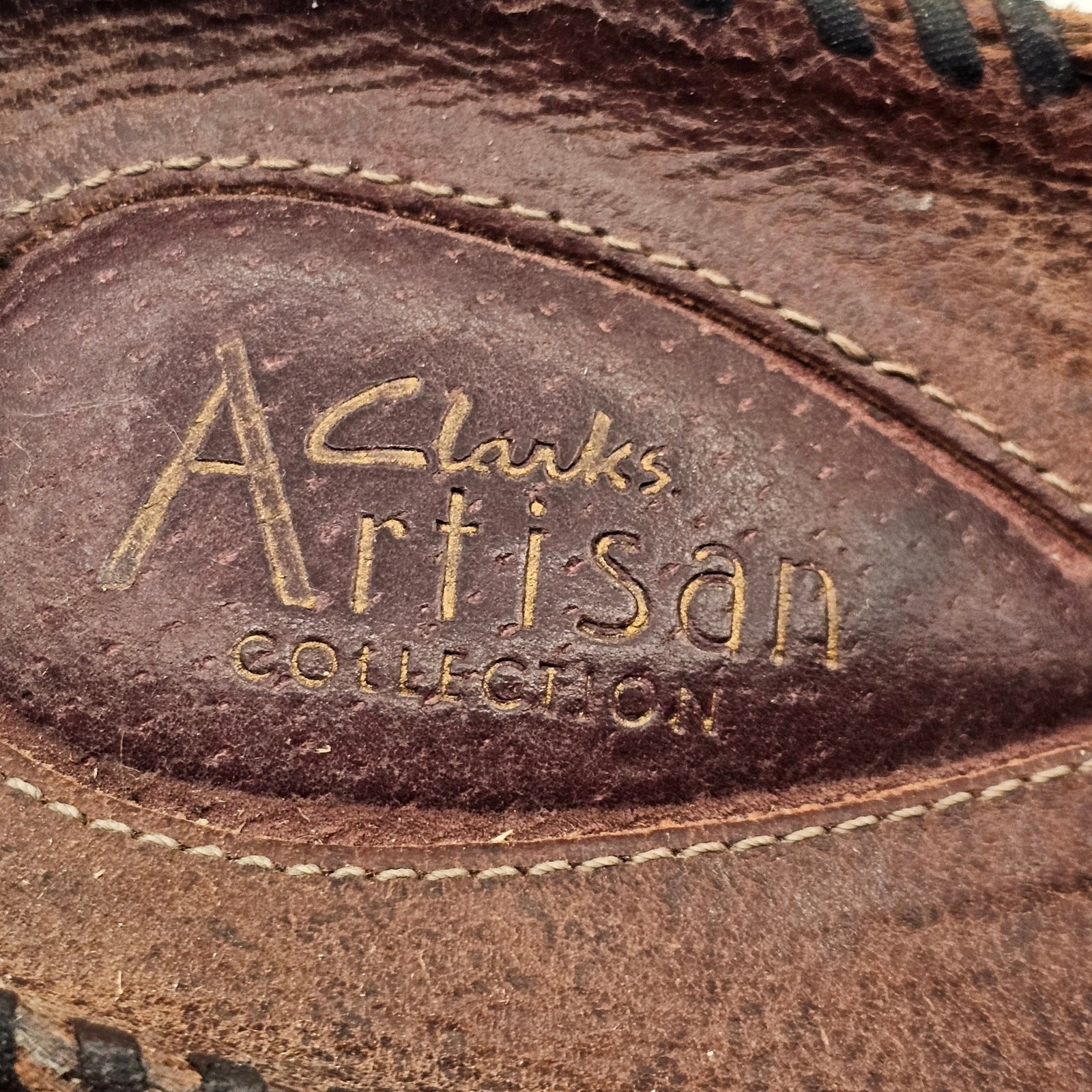 Clarks Artisan Womens 8.5 Distressed Leather Wedge Mule Boho Western Workwear
