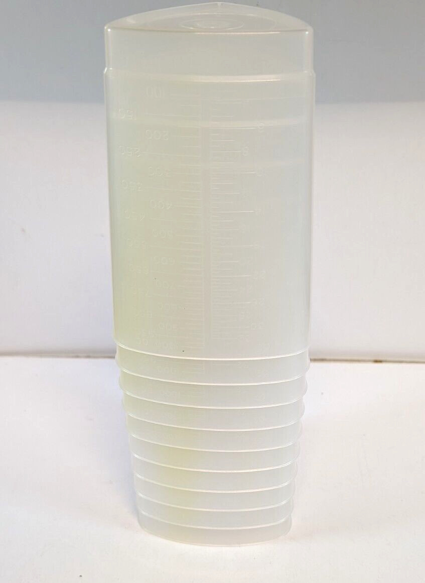 10 Medegen Polypropelene Triangular Graduated Measuring Container 32oz/1000cc