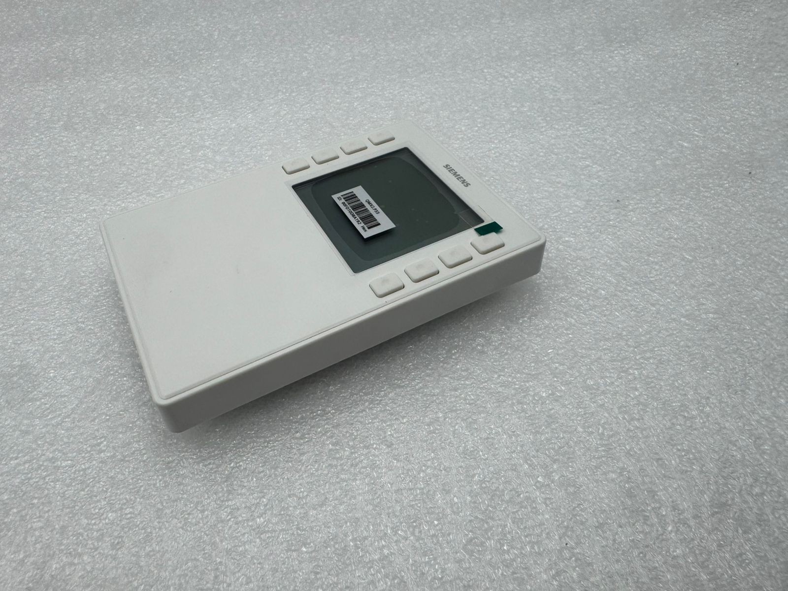 SIEMENS QMX2.P33 ROOM THERMOSTAT