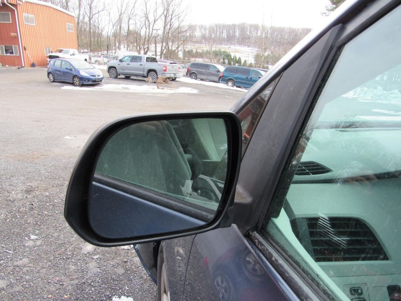 SIENNA 2014 Glove Box 1022411