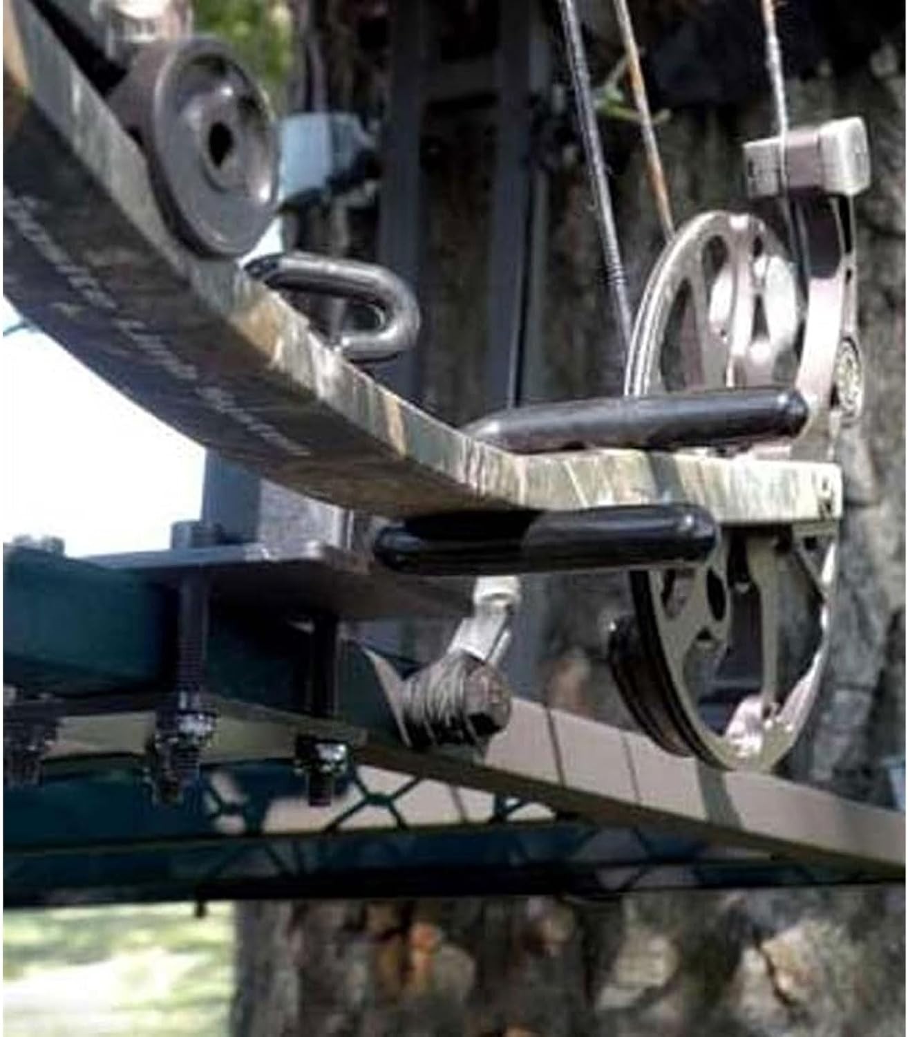 Tree Multi-Hanger 23", Pivoting Arm, Compact and Lightweight