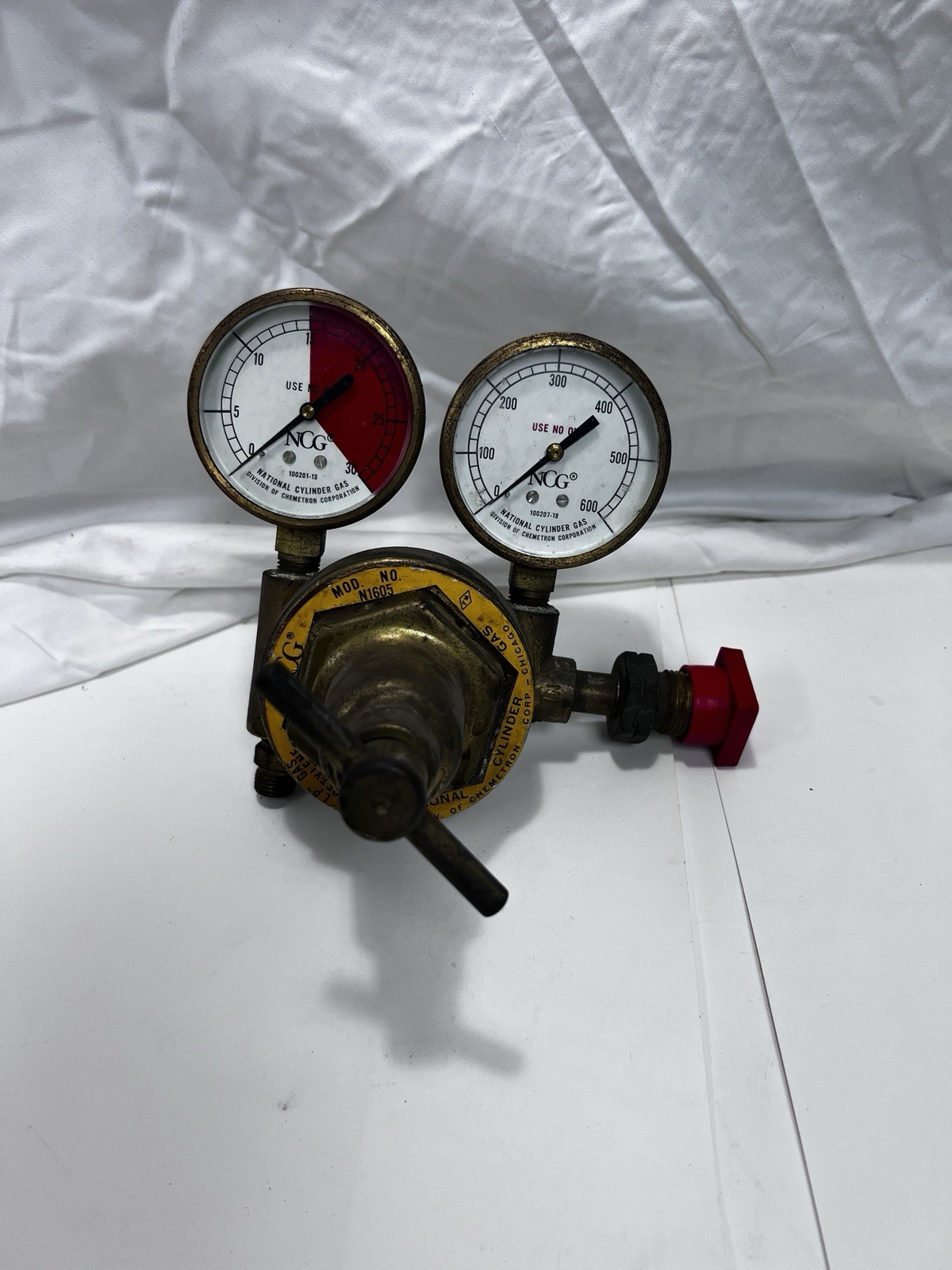 VTG NCG Model No. N1605 Acetylene Welding Pressure Regulator With Double Gauges