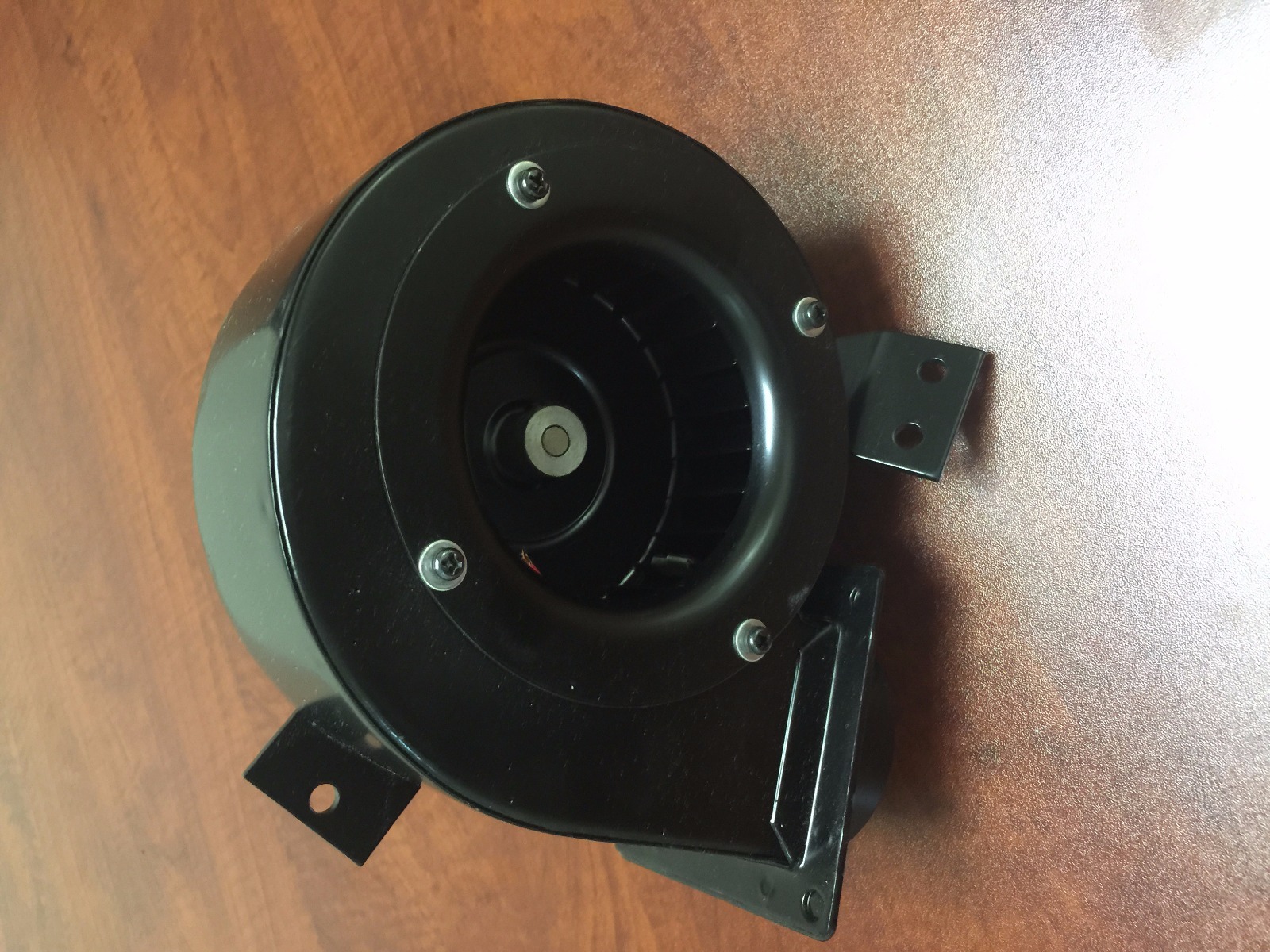 Centrifugal DC Blower Fan, 24V ZHF247 3200 RPM brand new overstocked with mount