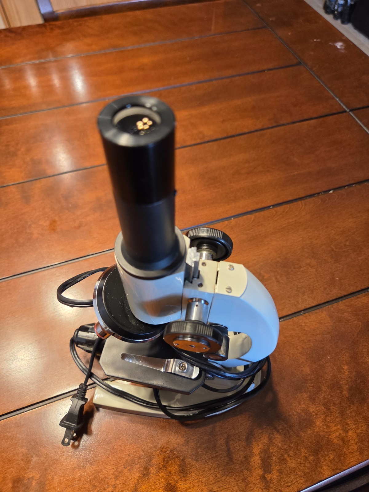 Wolfe Wf10x