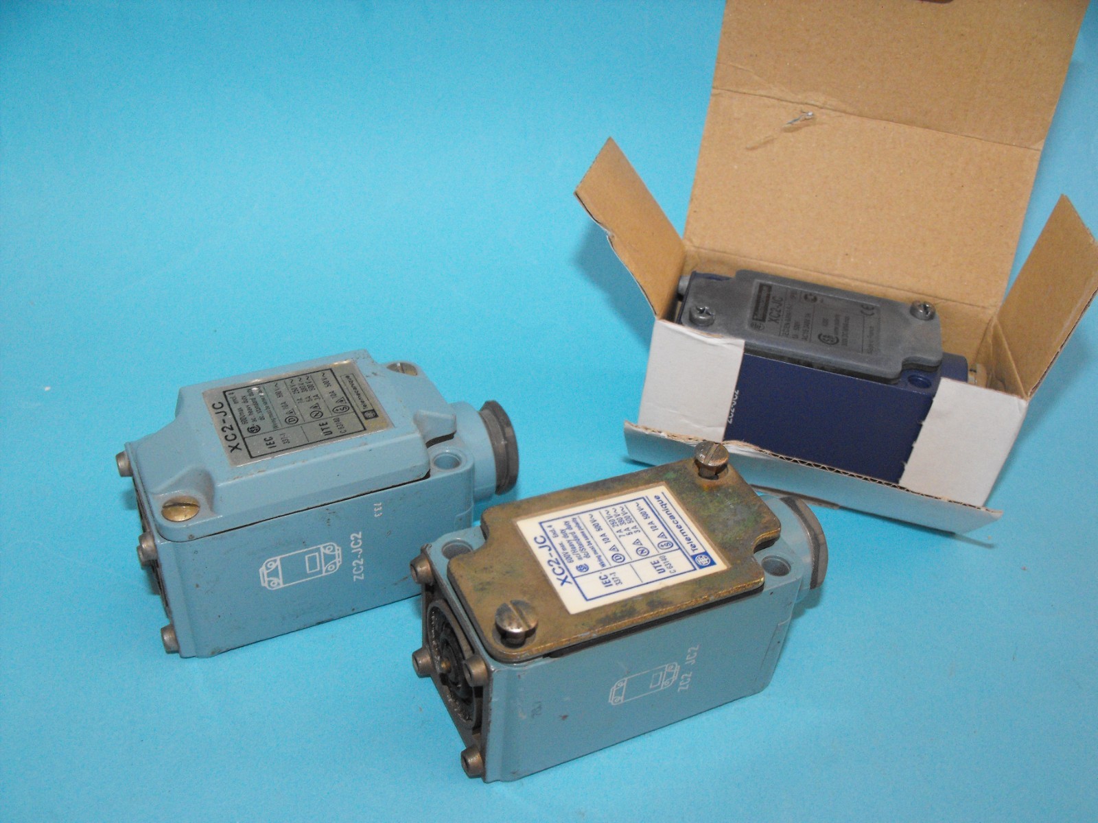 Schneider Electric.TELEMECANIQUE ZCK-JC.Limit switch.ZC2-JC2.(LOT3PCS).NEW