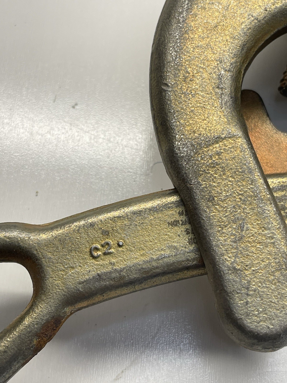 (2) NICE - KLEIN TOOLS Haven Cable Pulling Grip 5000Lbs .125 -. 50 in 1604-20L