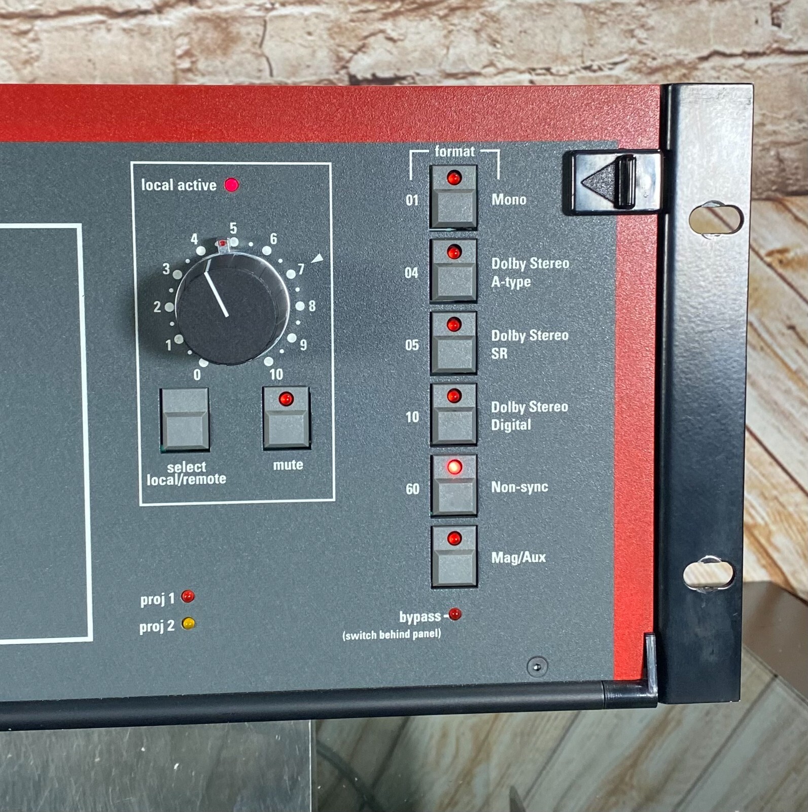 Dolby Model CP65 Cinema Sound Processor ~ Replacement Front Control Panel 447