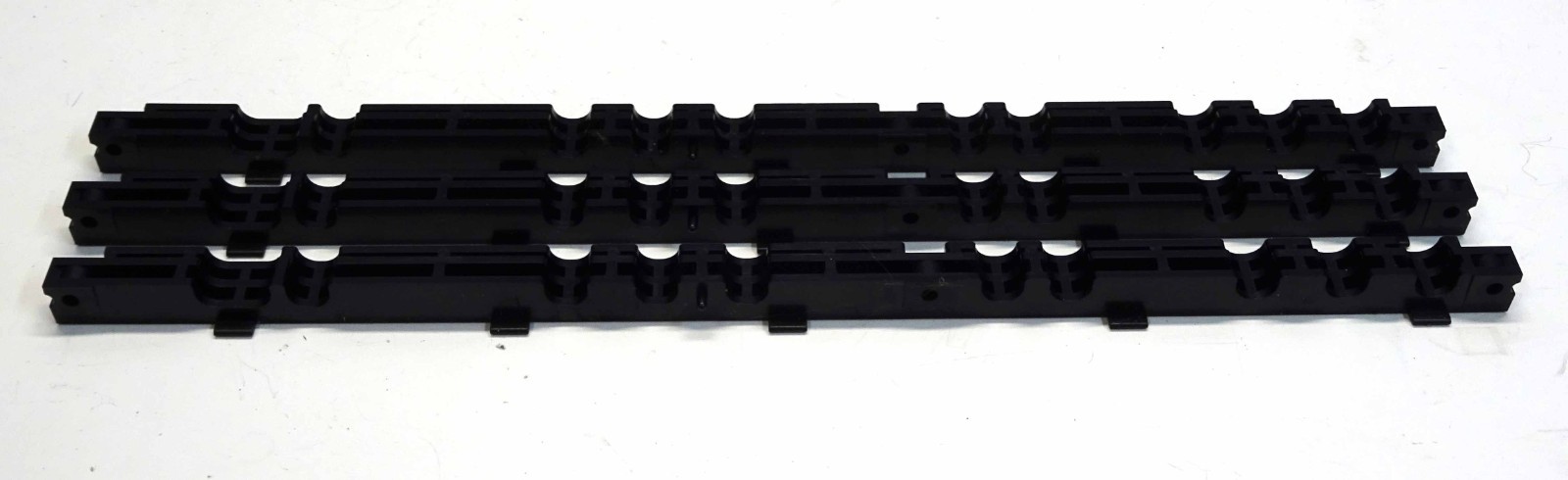 YAMAHA Motif XS7 Key Retainer Strips