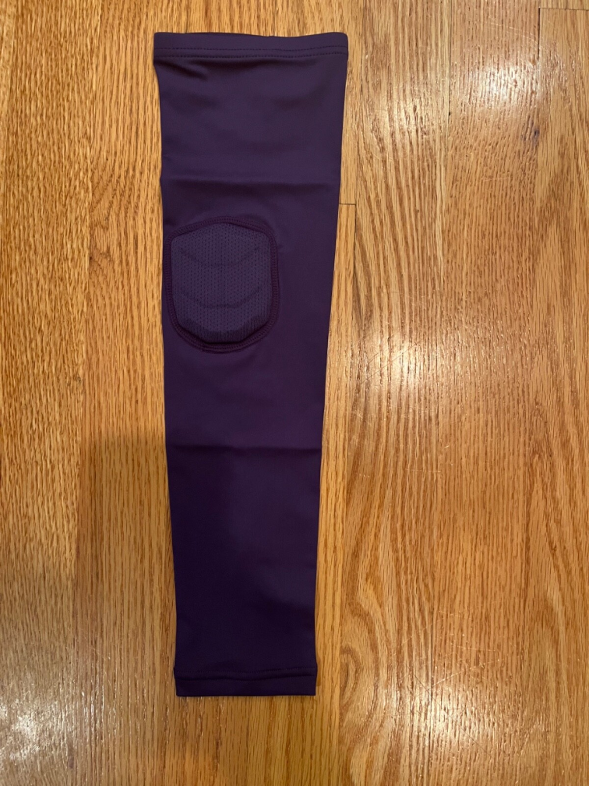 Nike Basketball Padded Shooting Arm Compression Sleeve 640921-566 Purple (S)