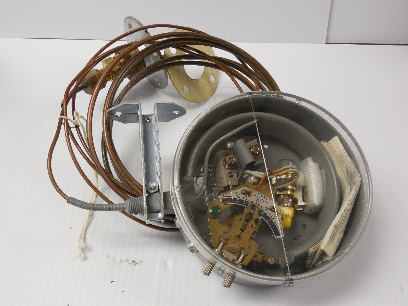 NEW MERCOID PRESSURE TEMPERATURE SWITCH DA-35-2-6 DA3526 140-250°F