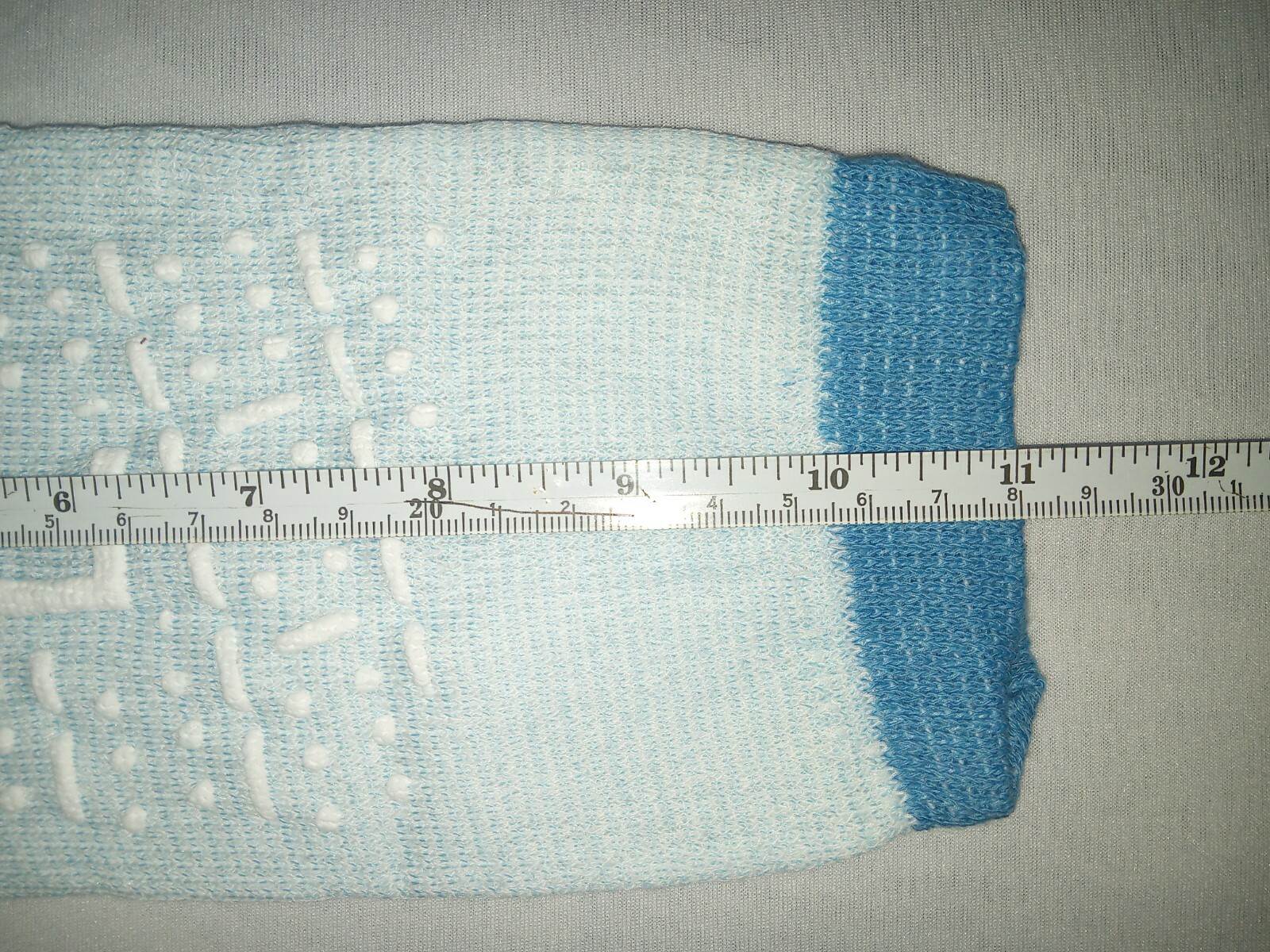 4 Pair Double Sided Medline Essentials Lt Blue Large Non Skid Slipper Socks