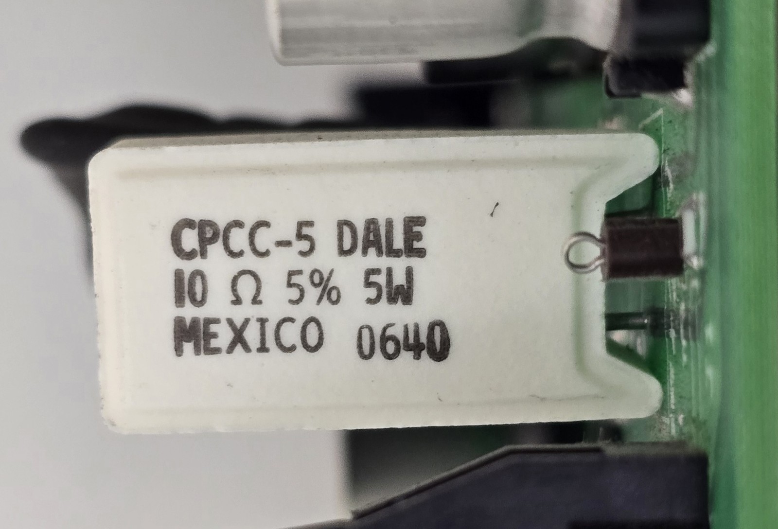 Liebert 02-791944-05 Processor Board Rev 2 Gate Driver Nichican 470uF 50V
