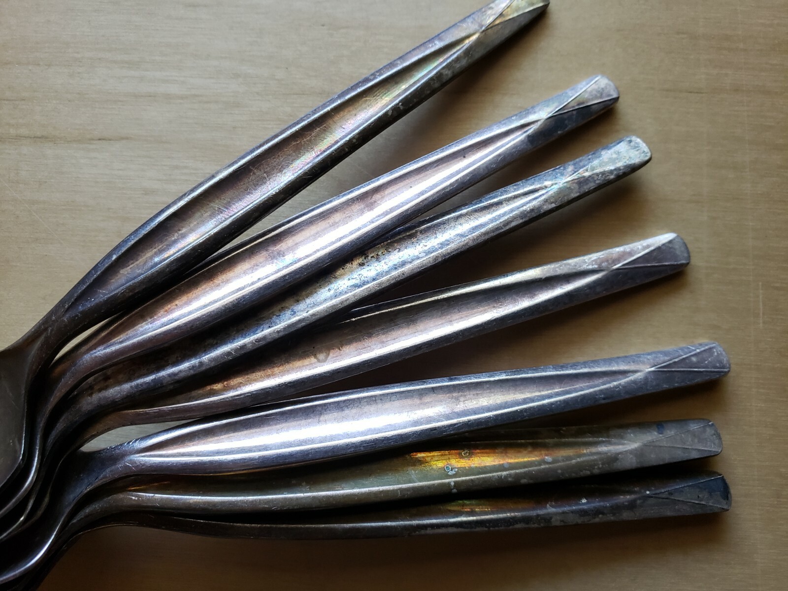 6 Vintage Collectible ANTIQUE SPOONS 6", Wm ROGERS MFG CO SILVER PLATE