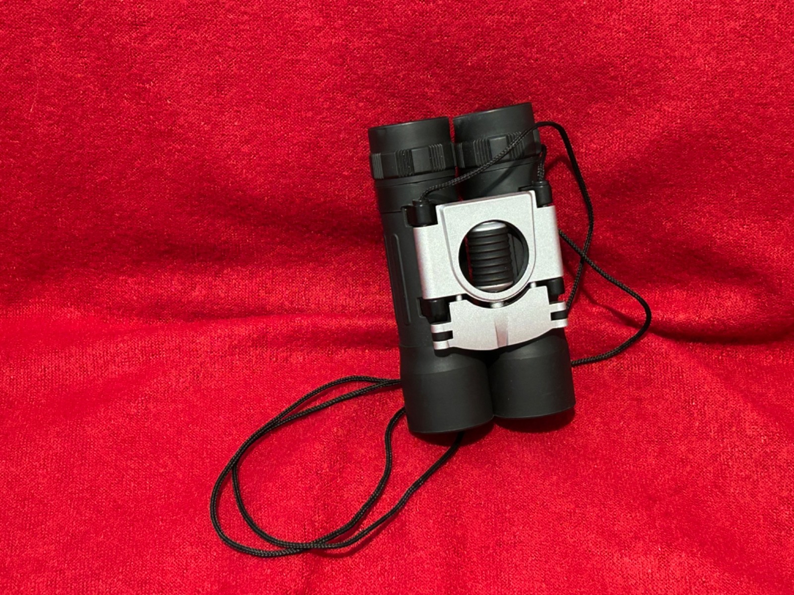 Pre Owned - KONUS Compact Binoculars Travel Lightweight Black - Case Included