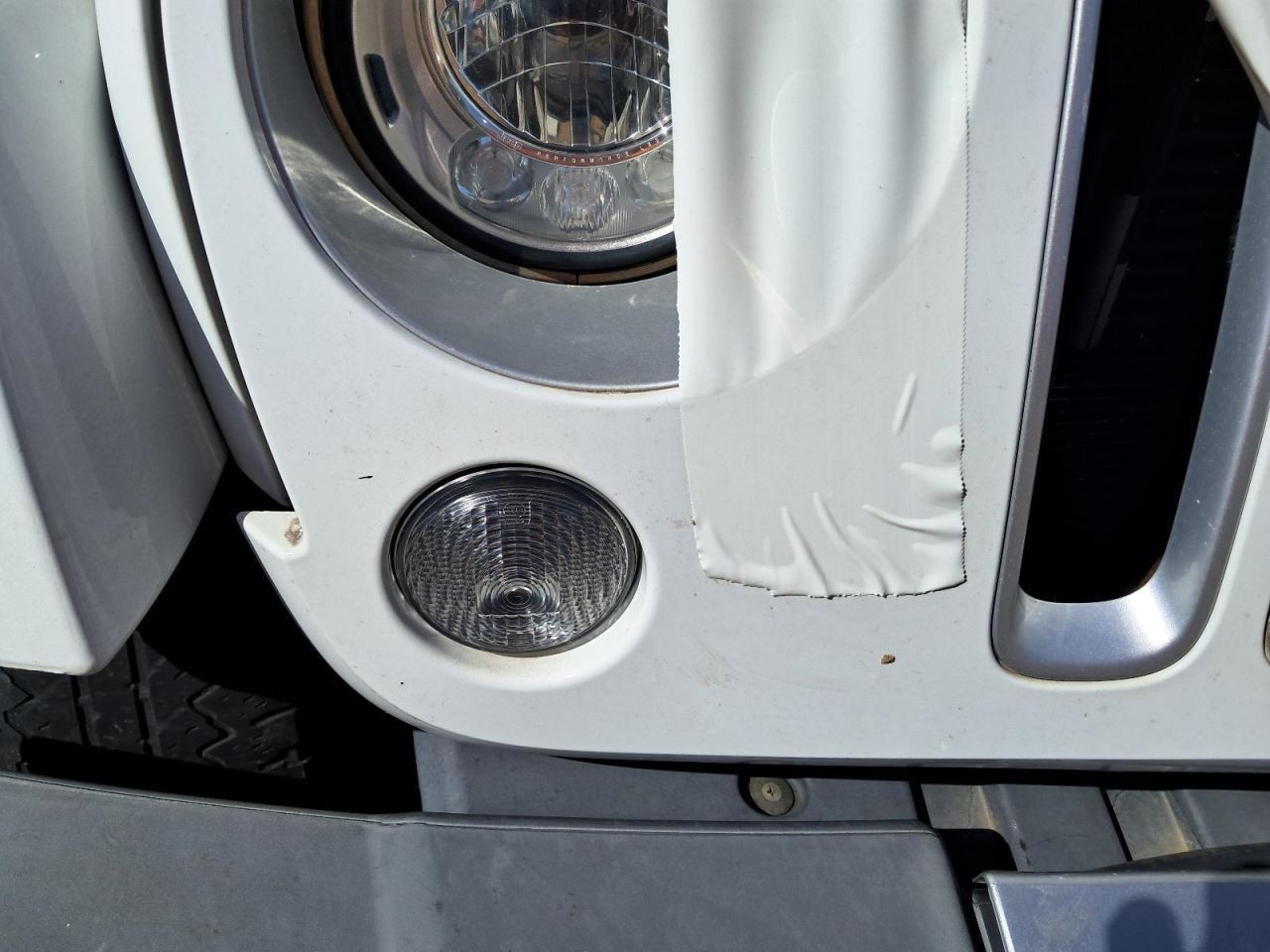TJ 2017 Glove Box 4810545
