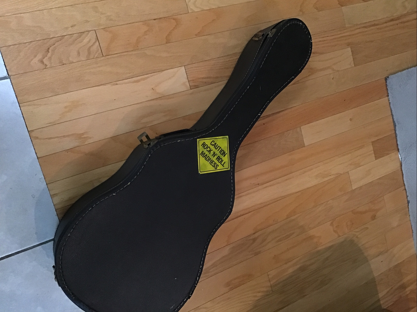 yamaha g 245 s