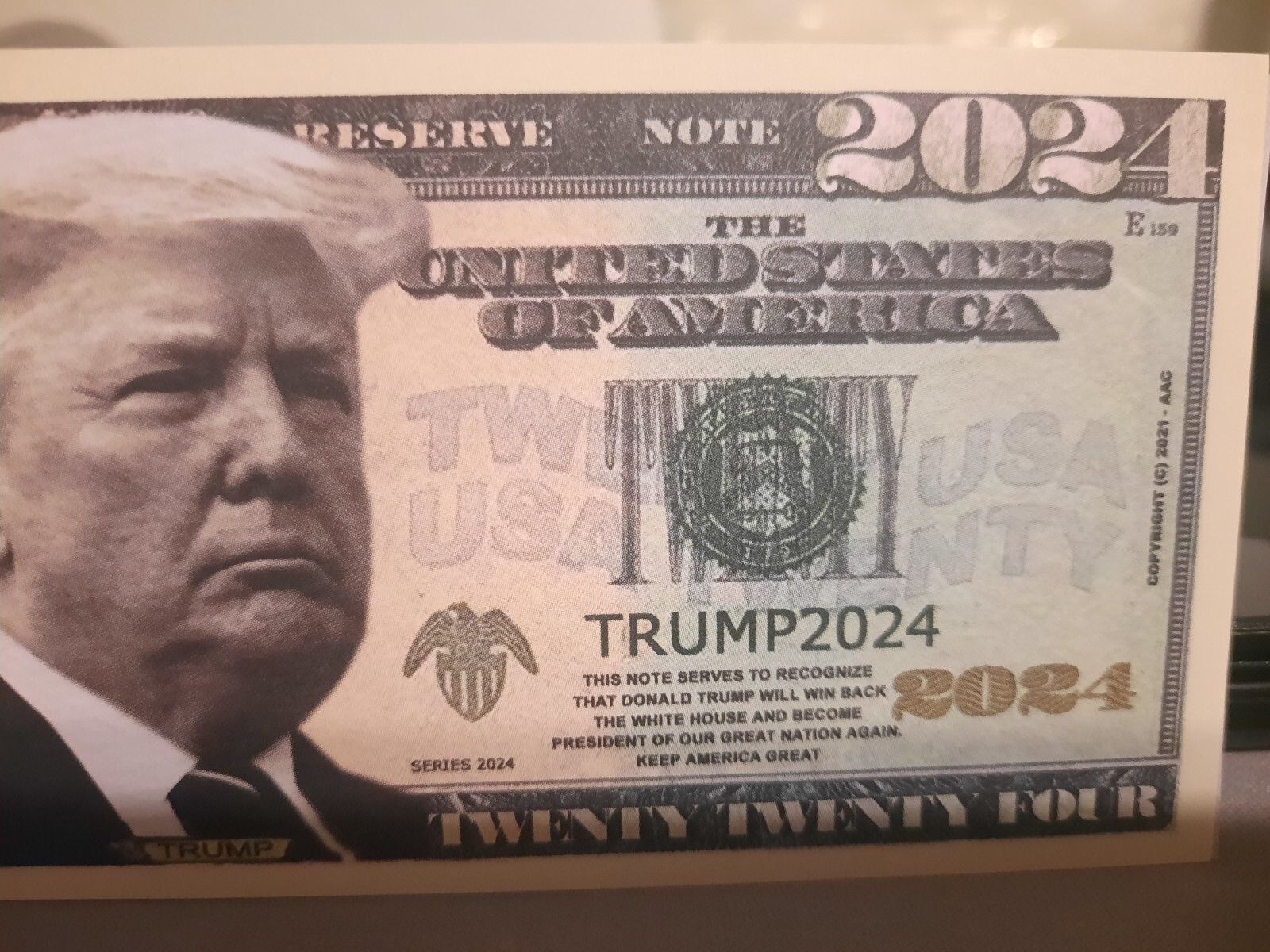 Set Of 4 Donald Trump 2024 & $100 Prank Fake Presidential Bills MAGA USA 45 47