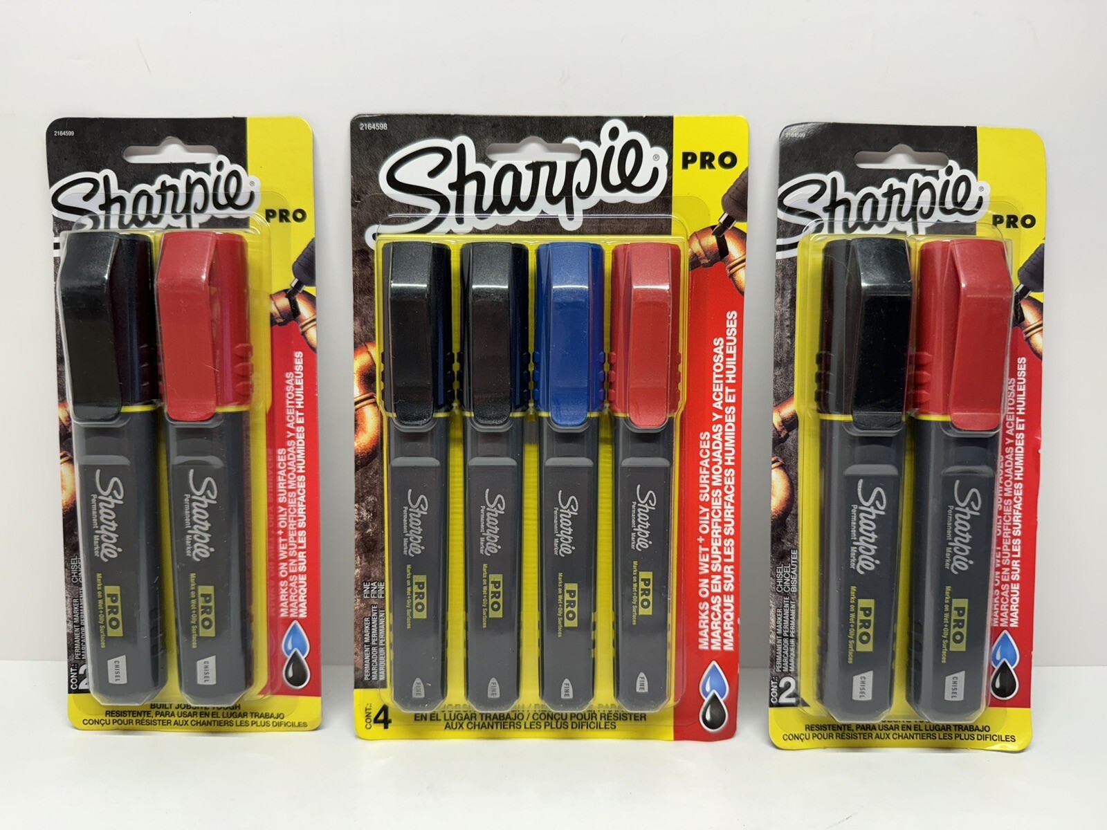 SHARPIE PRO Permanent Markers - 4 Pack FINE TIP - 2 (2 Pack) CHISEL TIP