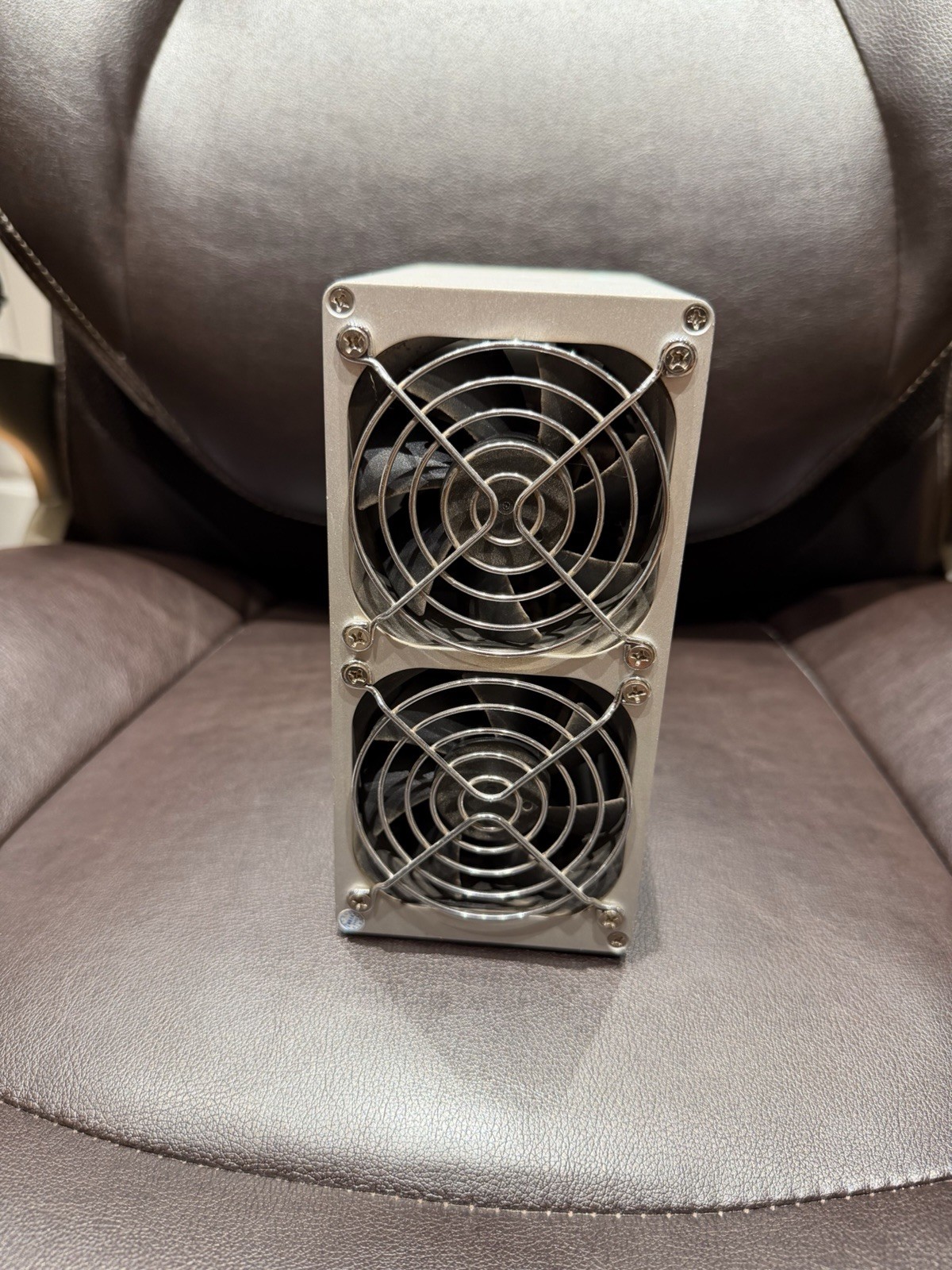 3 Goldshell Mini Doge Miners &1600 Watt Power Supply Unit.Power Cables Included