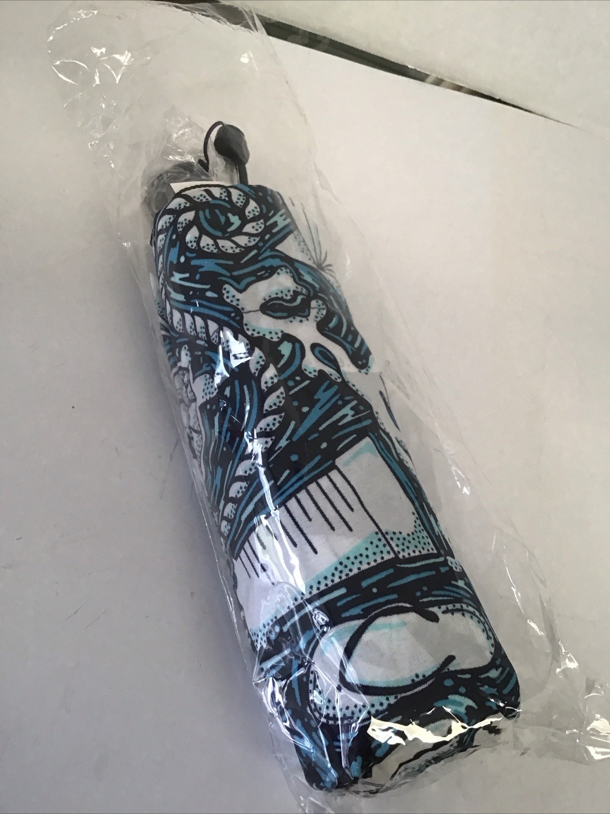 Vera Bradley Automatic Mini Umbrella SHORE ENOUGH - Rain Or Shine NWT