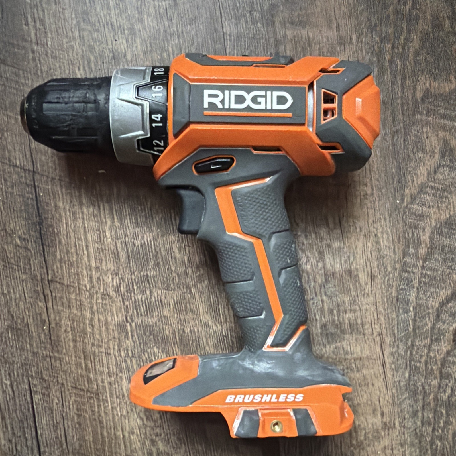 RIDGID 18 VOLT BRUSHLESS 1/2" DRILL DRIVER R860054 TOOL ONLY - ***READ***