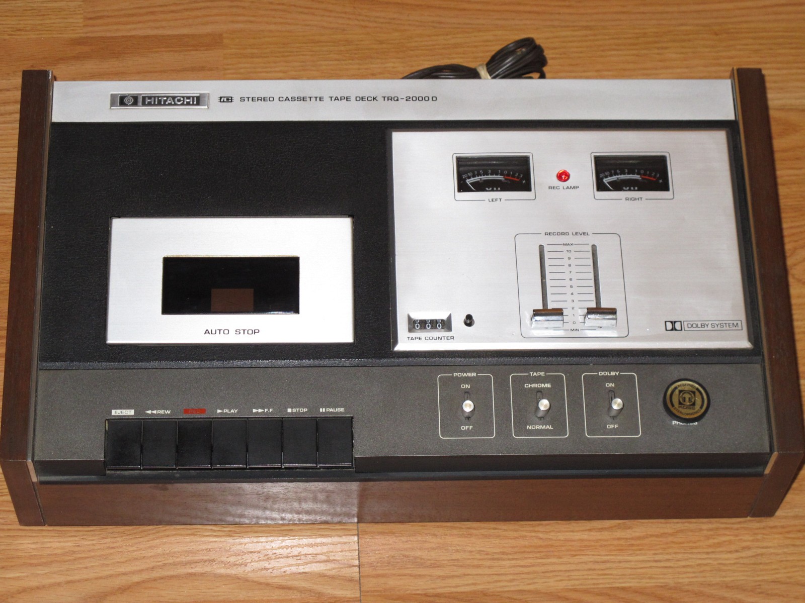 VTG Hitachi TRQ-2000D Stereo Cassette Tape Deck - Excellent Shape - Parts/Repair