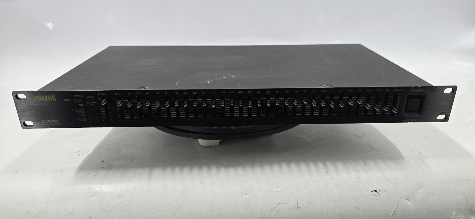 YAMAHA GQ1031C Graphic Equalizer Band High Pass Filter - TESTED - EB-19501