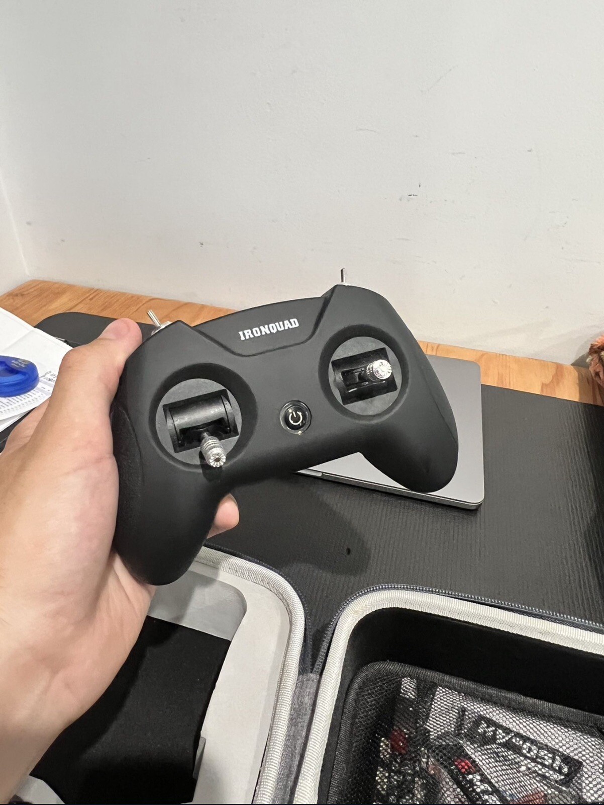 emaxx tinyhawk