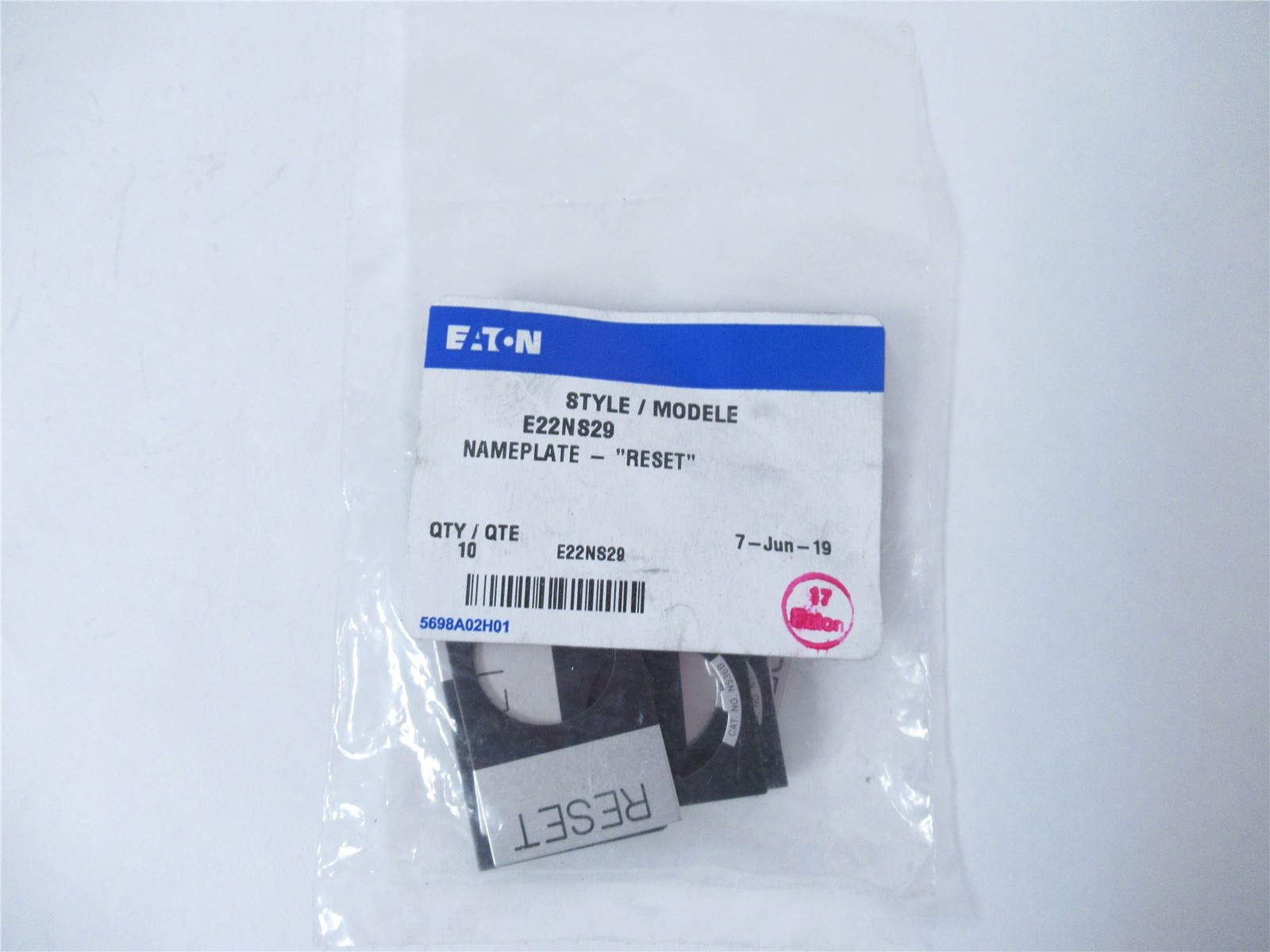 240380 New In Box; Eaton E22NS29 Bag-10 Nameplate - "RESET"