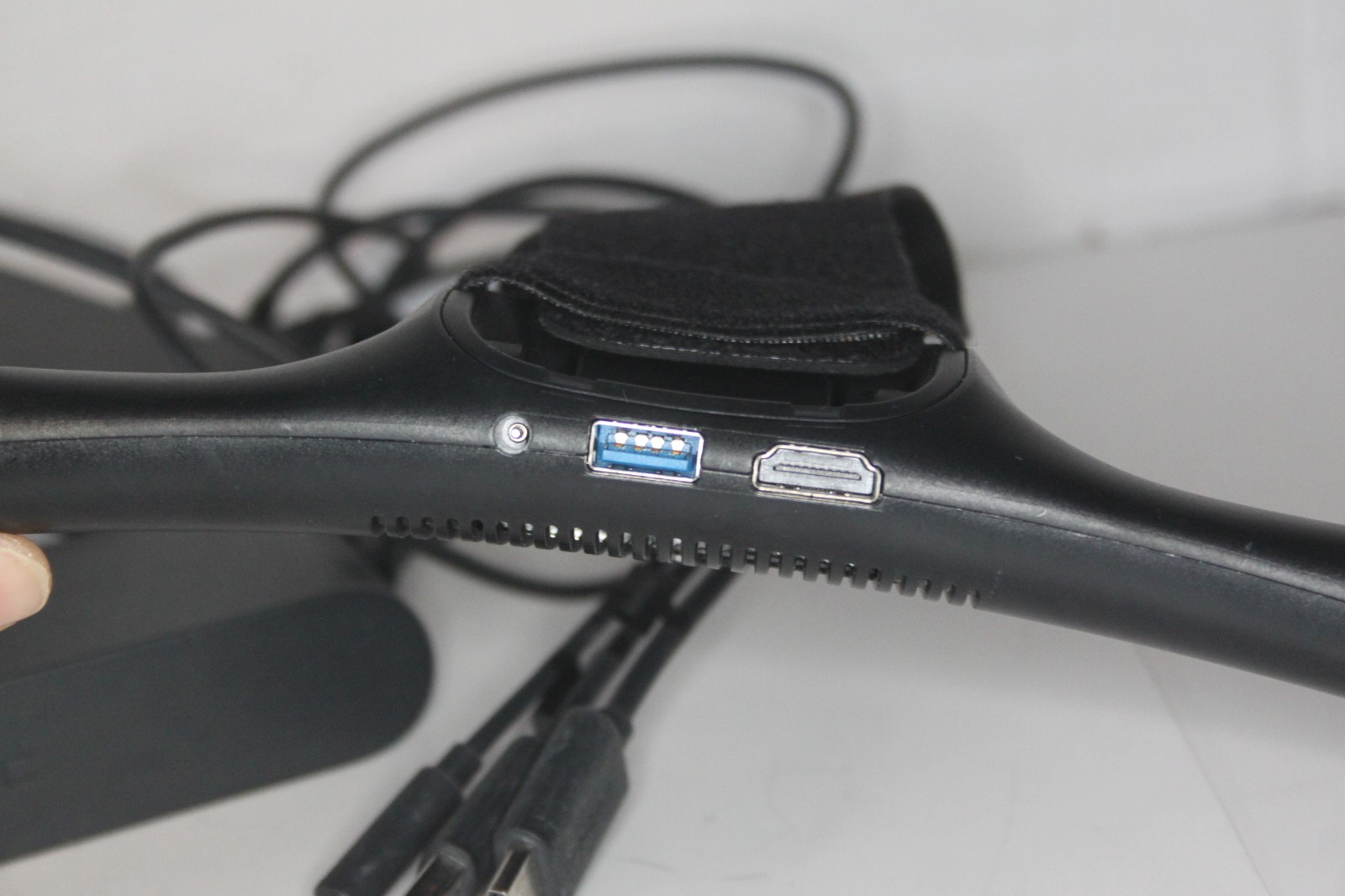 HTC VIVE Wireless Adapter Incomplete